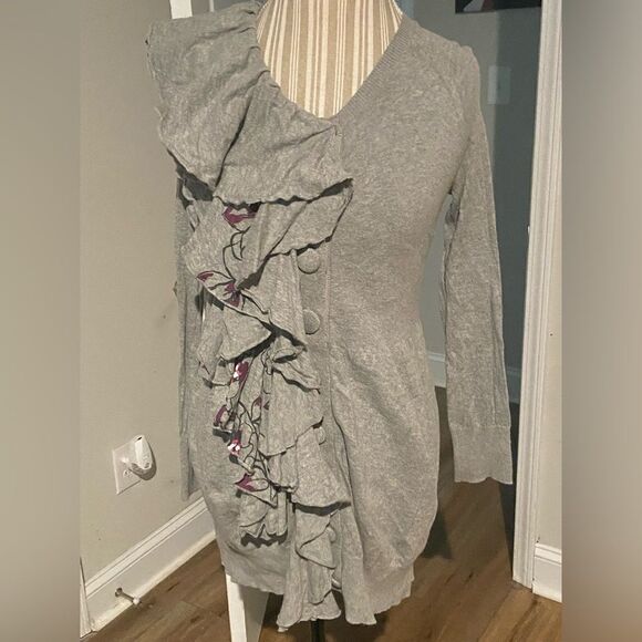 Moth size small ruffled accent cardigan excellent condition - Picture 2 of 4